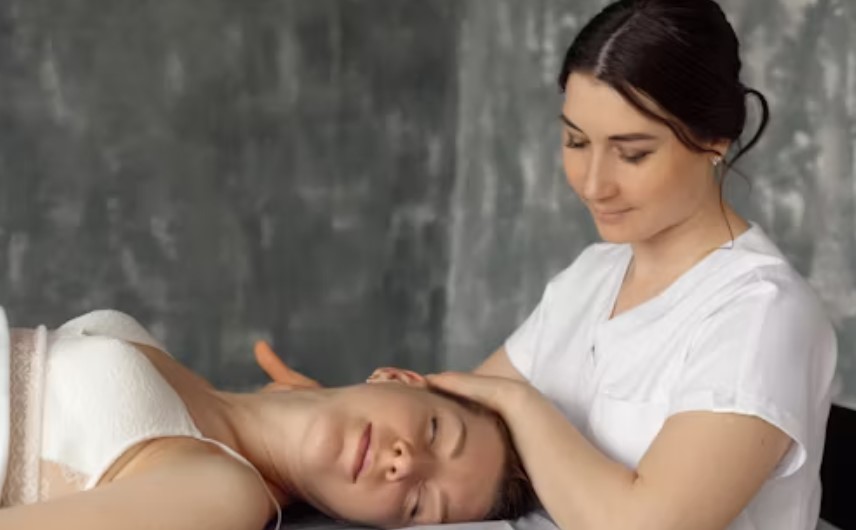 Best Hospitals In Sialkot For Neck Surgery.jpg